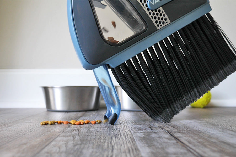 2-IN-1 VACUUM BROOM